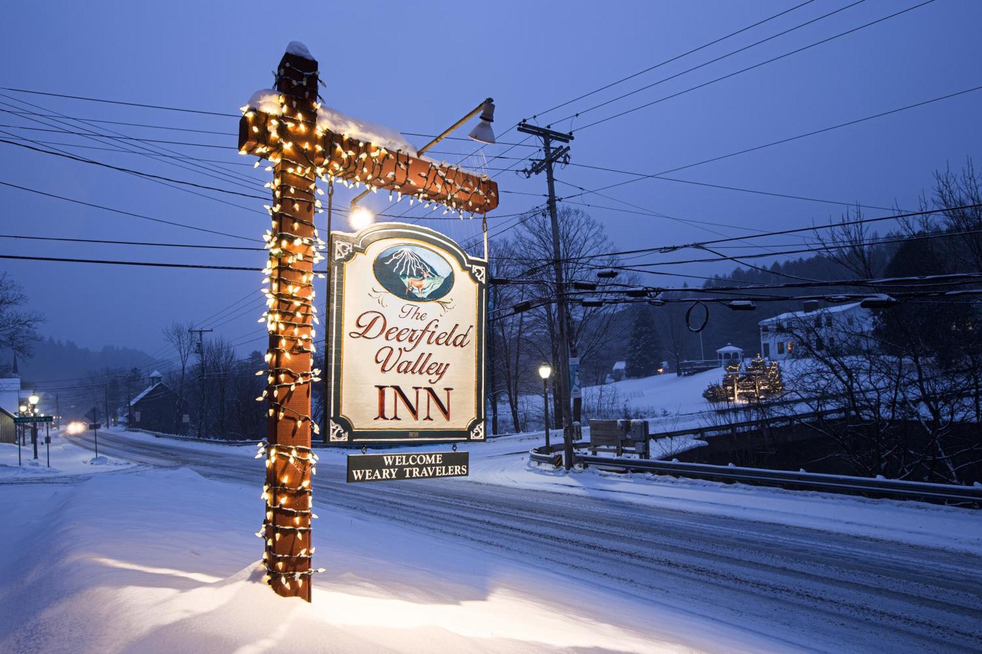 Deerfield Valley Inn - Mt Snow Dover Eksteriør billede